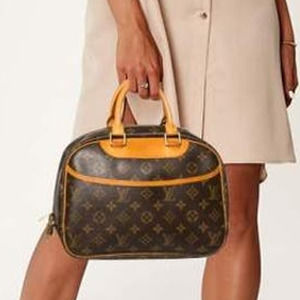 💎✨BEST SELLER!✨💎 AUTHENTIC Louis Vuitton Trouville Hand Bag